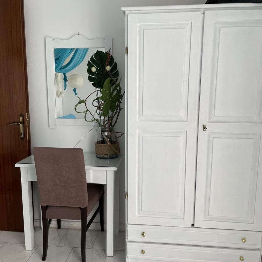 La Mira House Апарт-отель